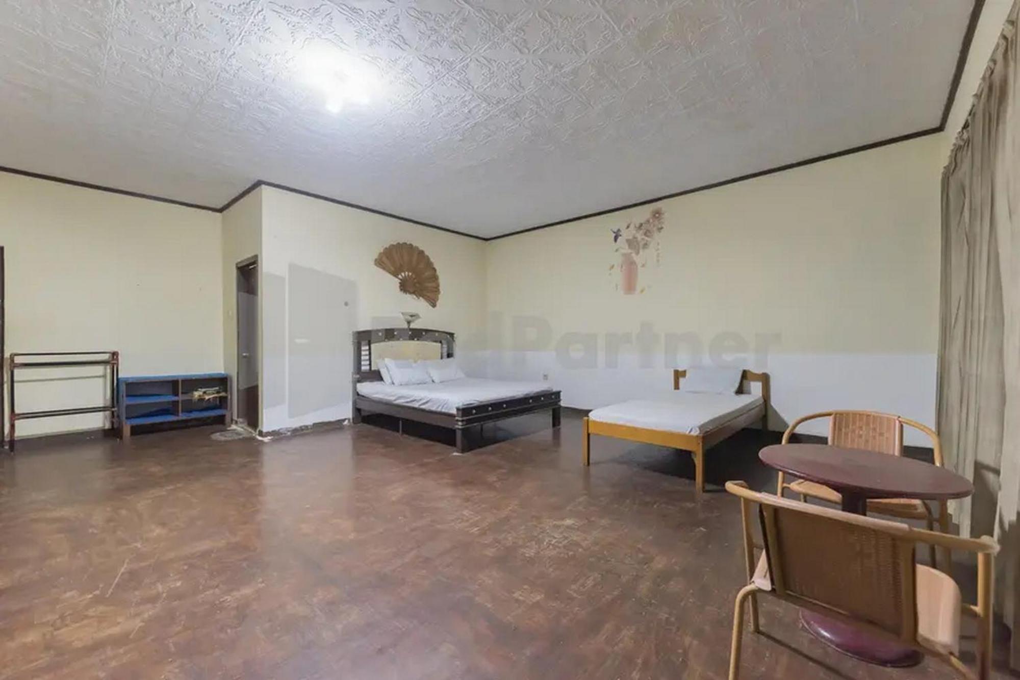 Hotel Linggarjati Near Natural Park Twa Linggarjati Zewnętrze zdjęcie